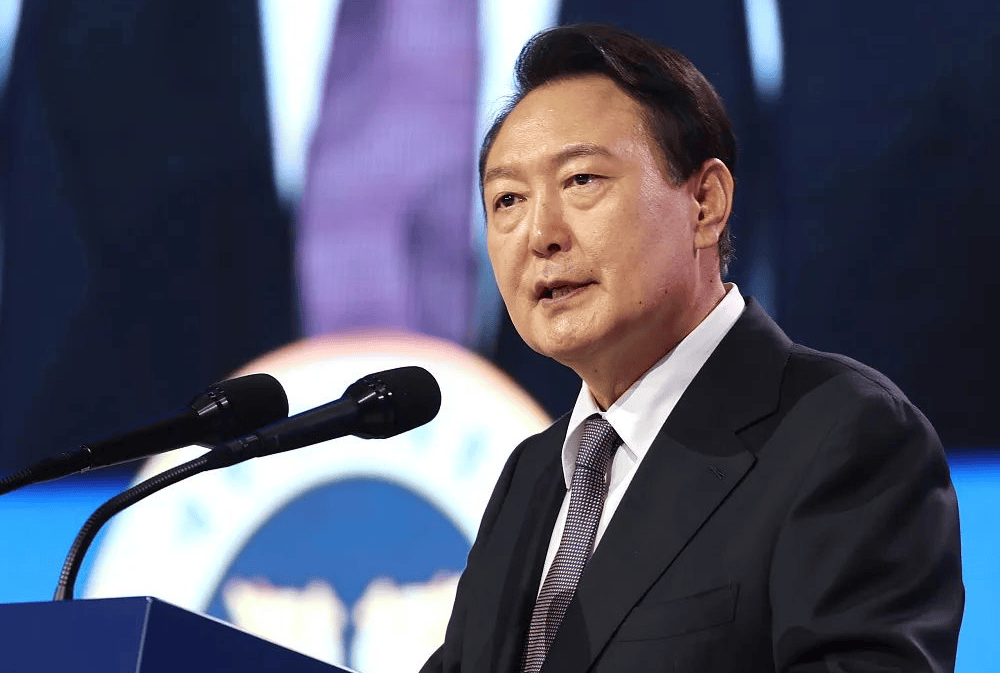 “青瓦台魔咒”再现？朴槿惠重新出山，李在明被判刑，文在寅女儿遭起诉 ​